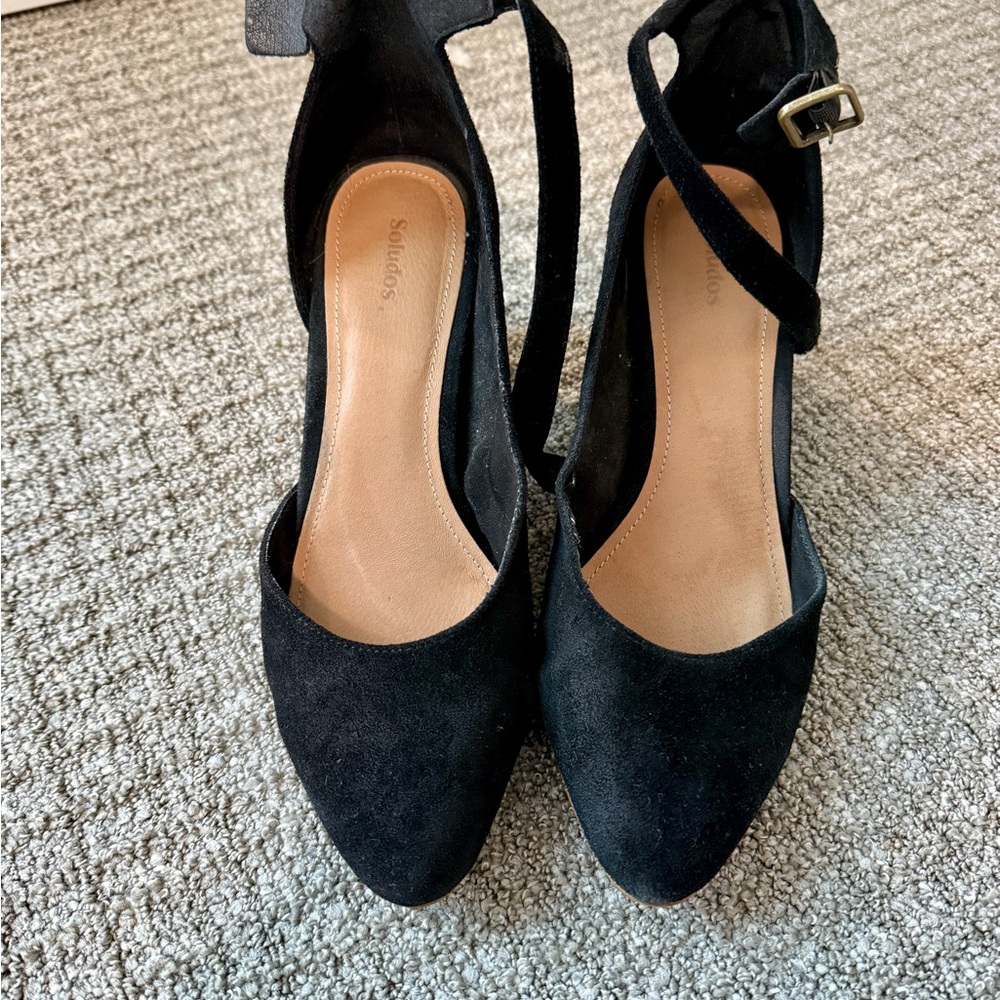Soludos black suede heels